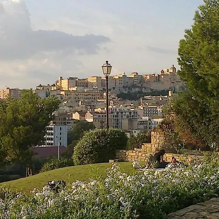 Oda ve Kahvaltı Sardinia Domus 3*