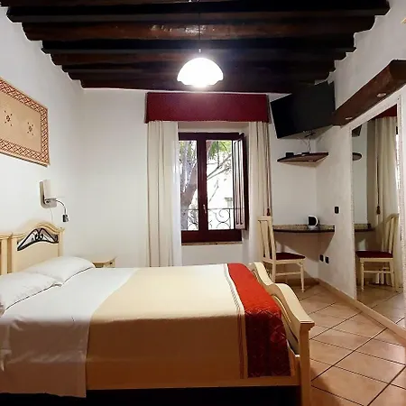 Alojamento de Acomodação e Pequeno-almoço Sardinia Domus Cagliari