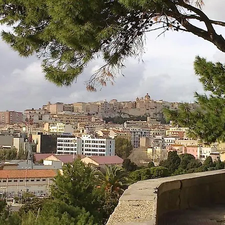 Bed & Breakfast Sardinia Domus Cagliari