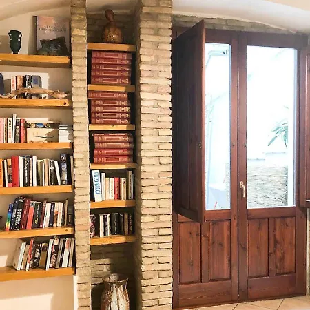 Sardinia Domus Bed & Breakfast