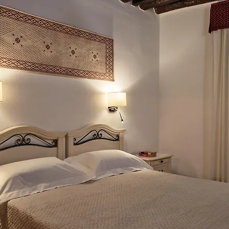 Sardinia Domus Bed & Breakfast 3*