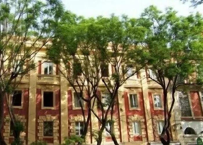 撒丁尼亚多莫斯酒店 3* 卡利亚里