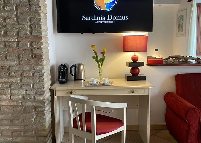 撒丁尼亚多莫斯酒店 住宿加早餐酒店 3*